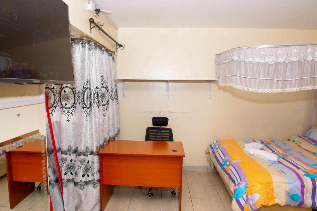 Mercy-Phillips Apartments Located At Eagle Tower Building Nairobi City Centre Eksteriør billede