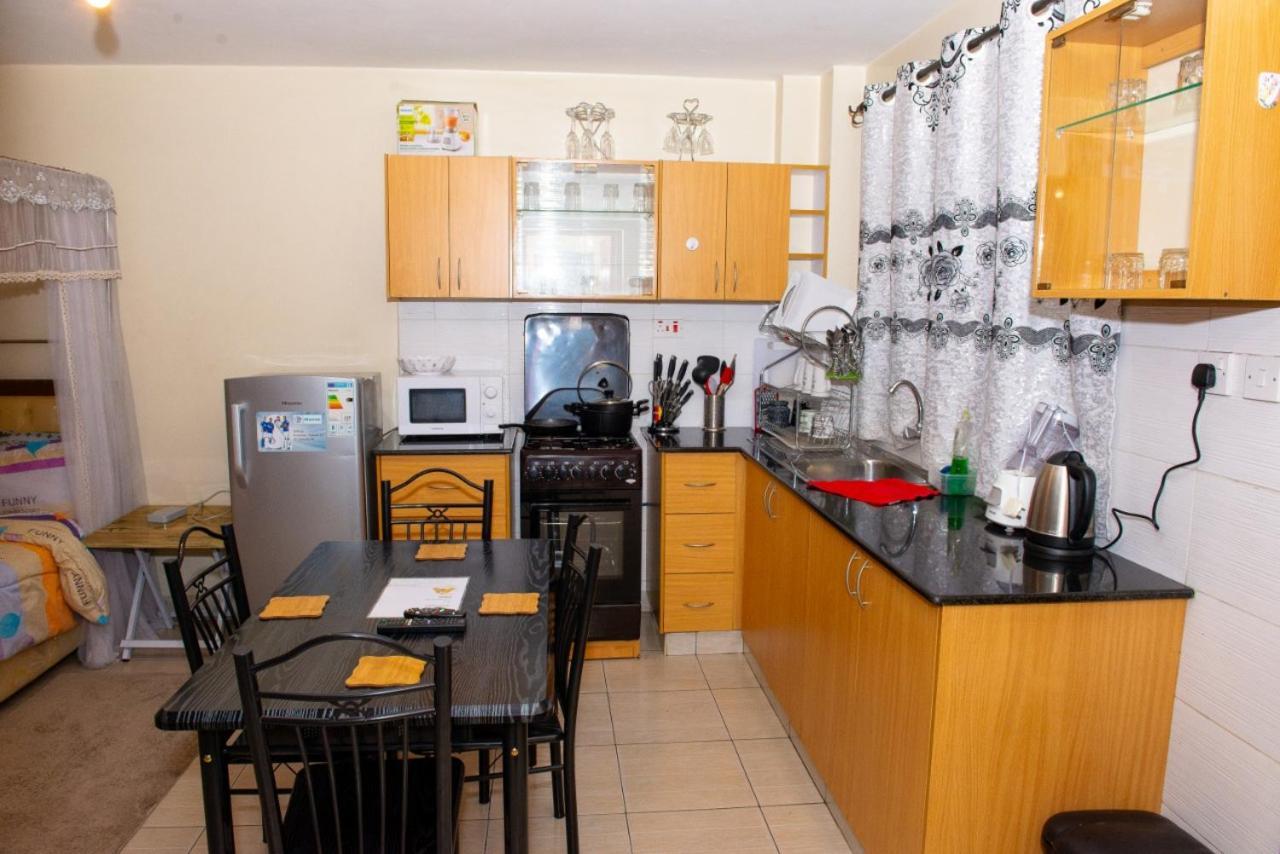 Mercy-Phillips Apartments Located At Eagle Tower Building Nairobi City Centre Eksteriør billede