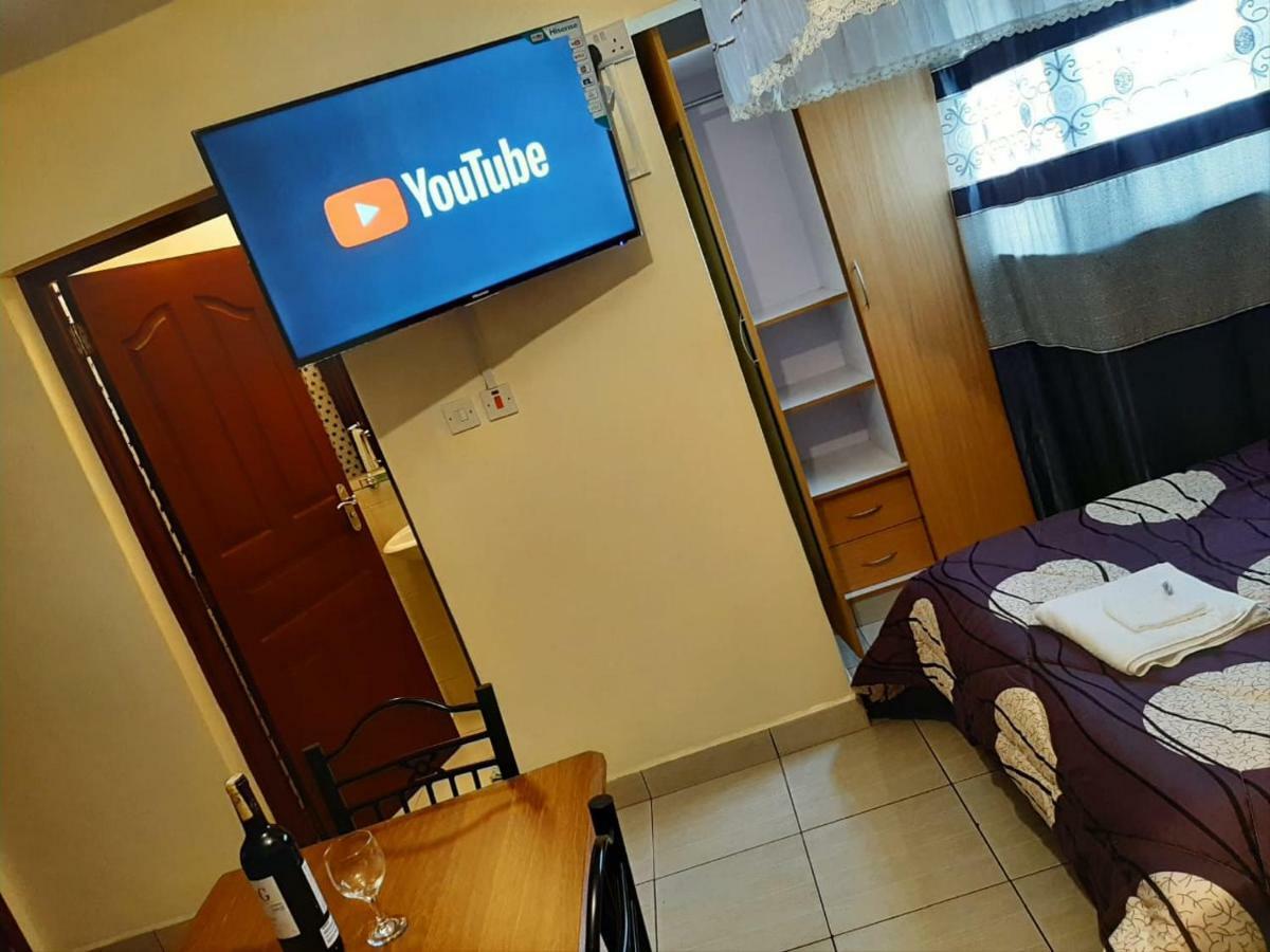Mercy-Phillips Apartments Located At Eagle Tower Building Nairobi City Centre Eksteriør billede