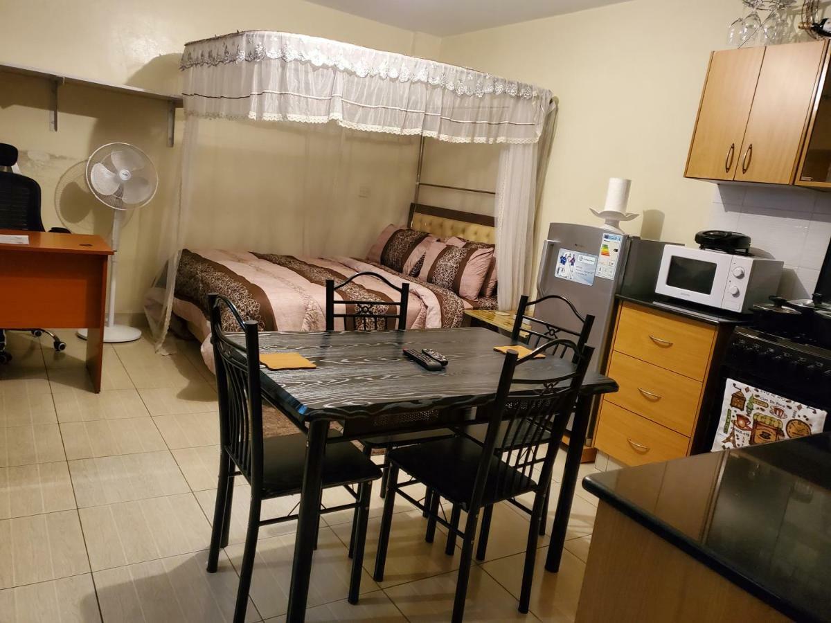 Mercy-Phillips Apartments Located At Eagle Tower Building Nairobi City Centre Eksteriør billede